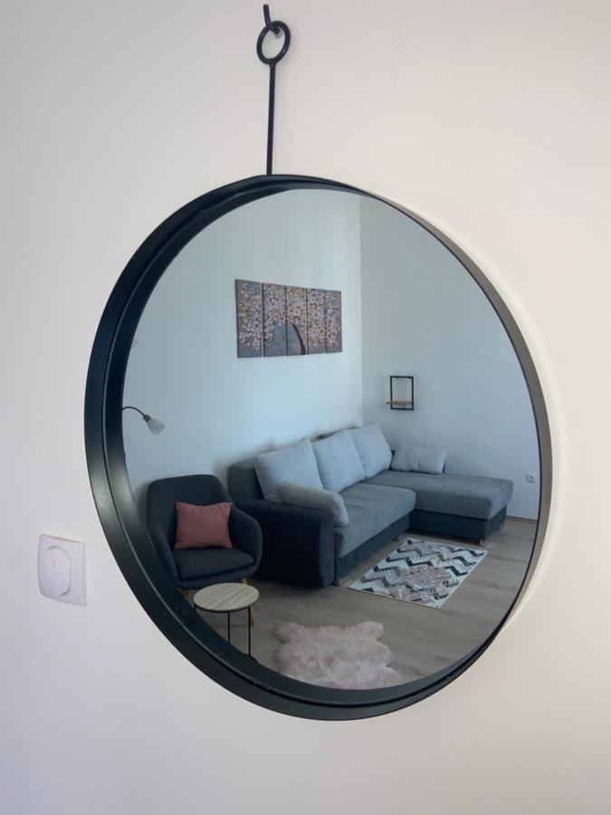 Rad-Var Apartmanhaz Eger Extérieur photo
